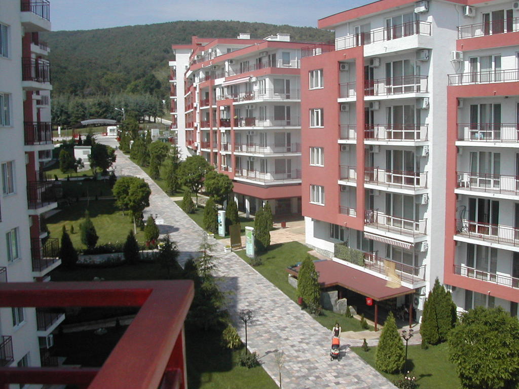 Marina Panorama Grand Resort Private Apartments Светий Влас Екстер'єр фото